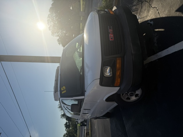 GMC Savana 1500, V8, insulate, AC